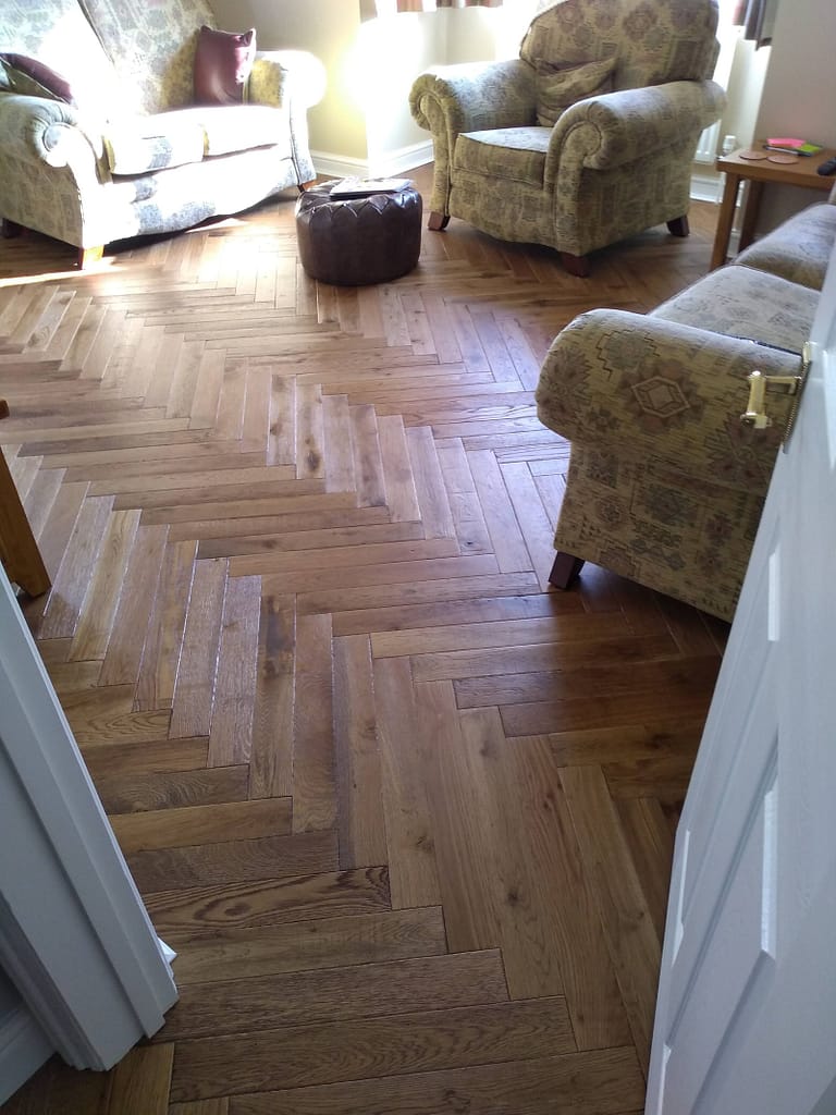 herringbone-wooden-flooring